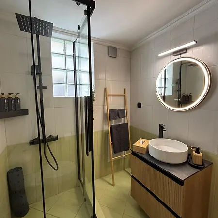 Thymeli Cozy アパート *